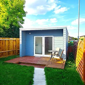 Open Plan With Garden Milton (Cambridgeshire)